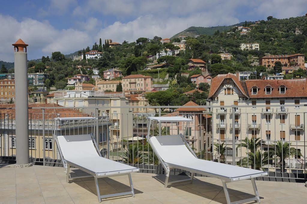 Hotel Enrico Alassio Esterno foto